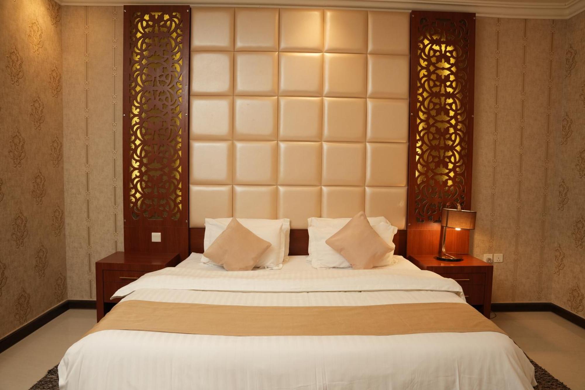 Al Joon Hotel Riyadh Exterior photo