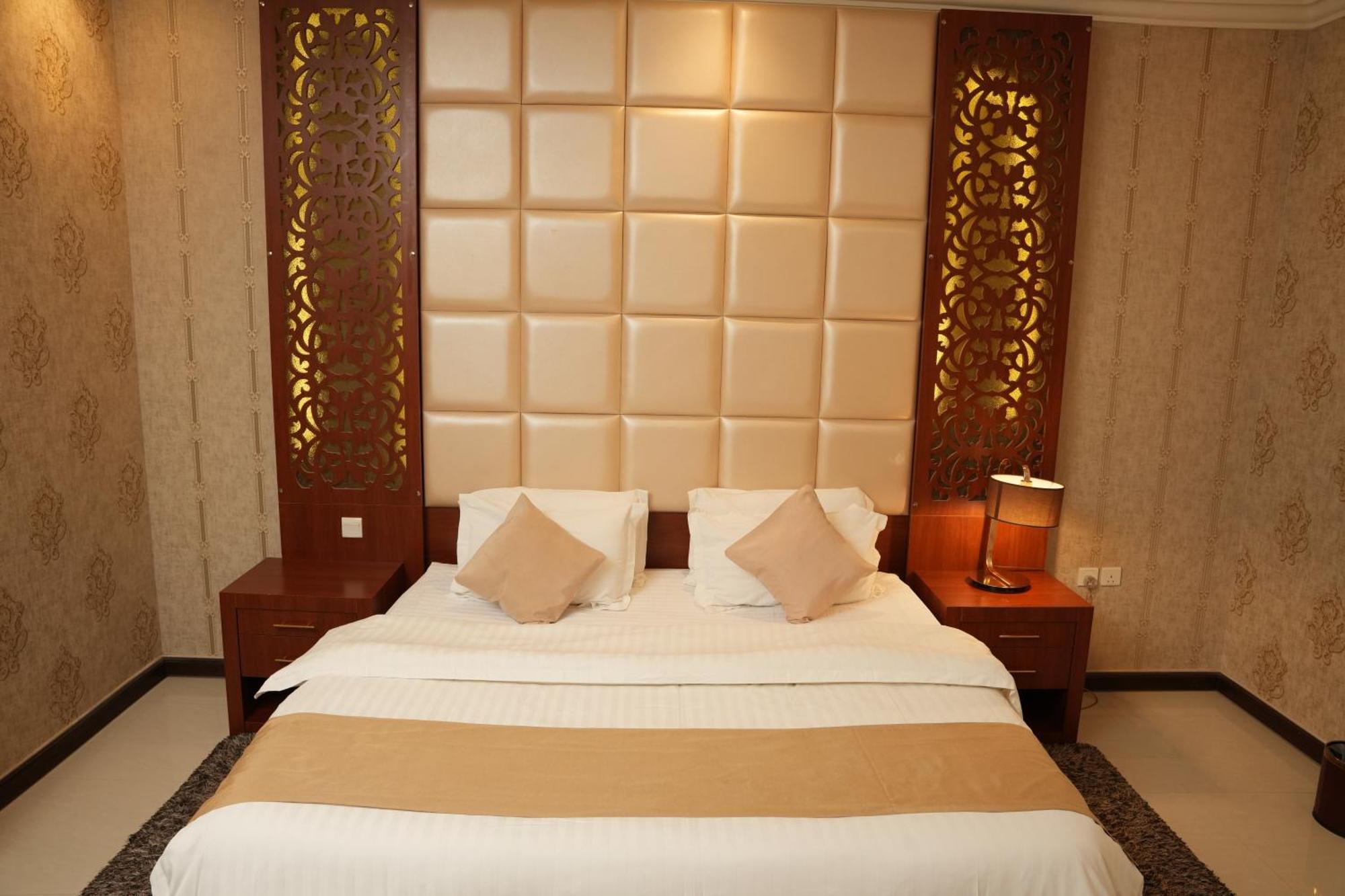 Al Joon Hotel Riyadh Exterior photo